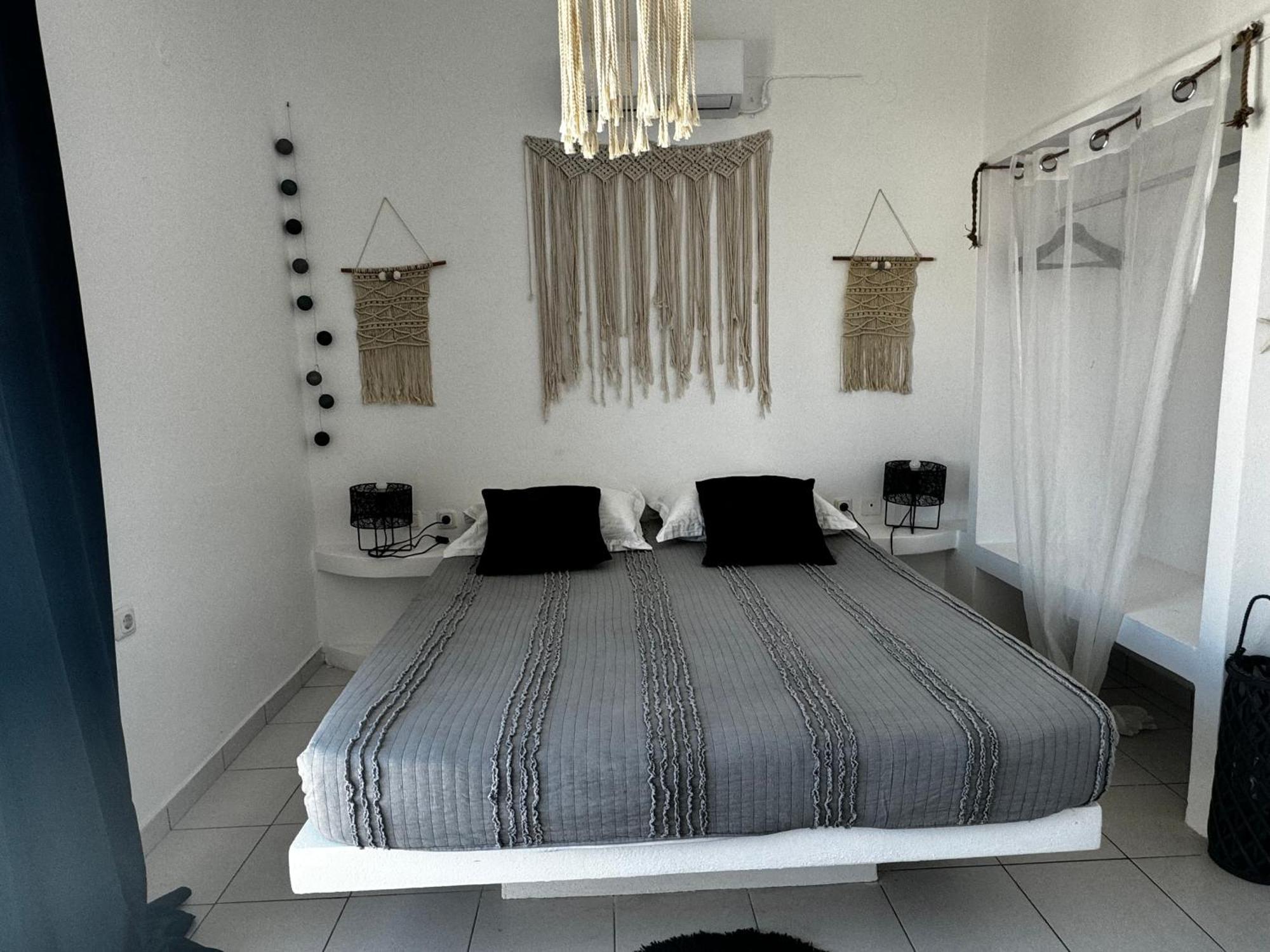 Eris Studios Adamantas  Exteriör bild