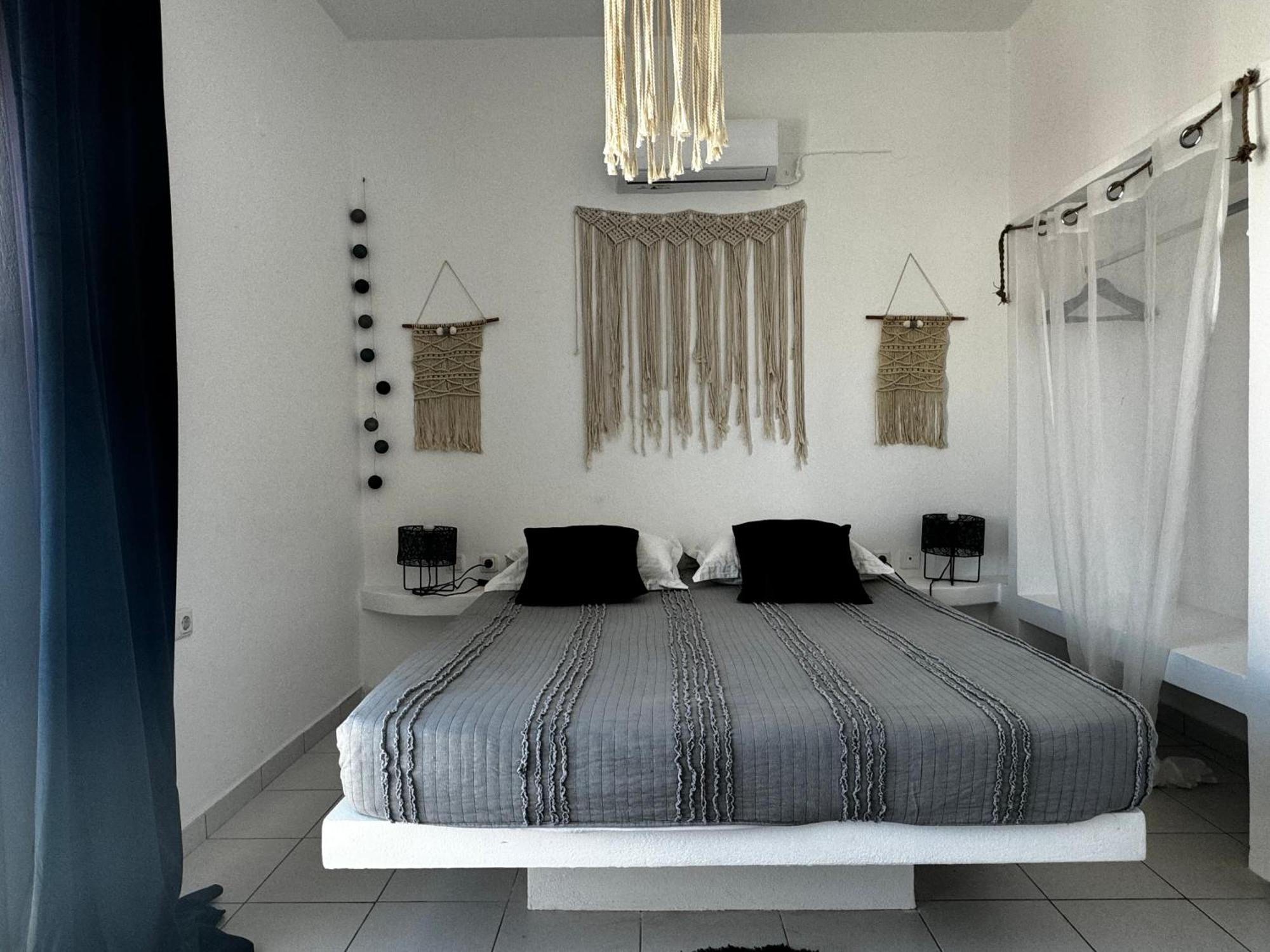 Eris Studios Adamantas  Exteriör bild