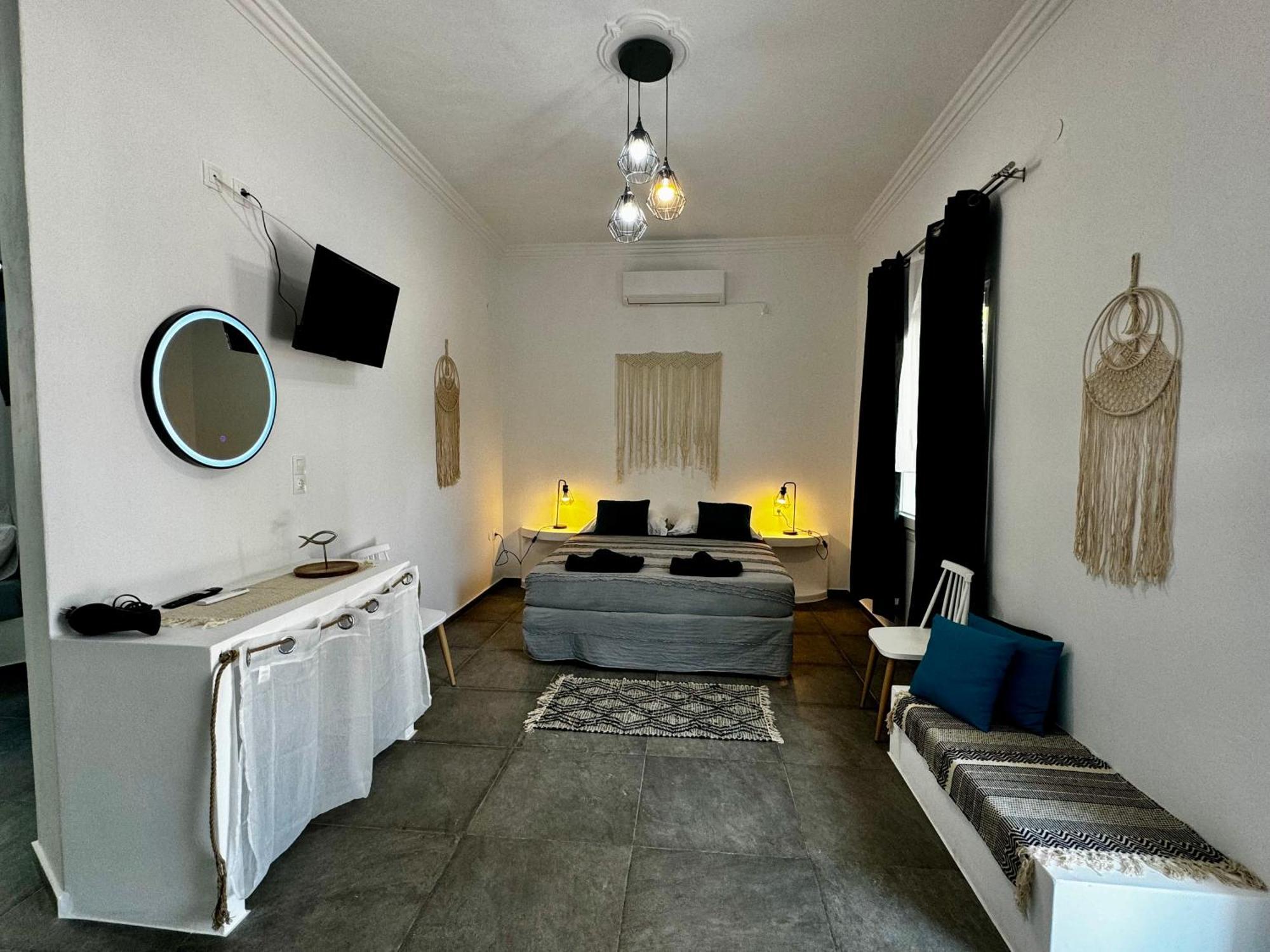 Eris Studios Adamantas  Exteriör bild